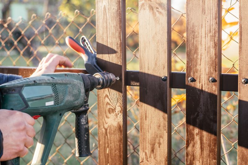 Fence Repair and Maintenance